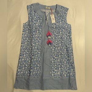 Women’s vineyard vines blue flower dress